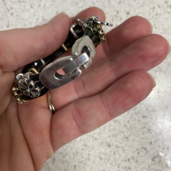 Adorable leather bracelet - Picture 3 of 3